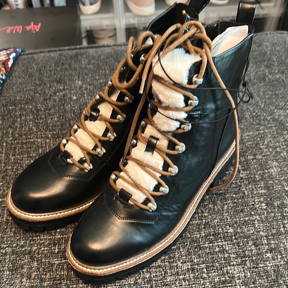 Target (a. New day) Women's Boots with Fur Lining